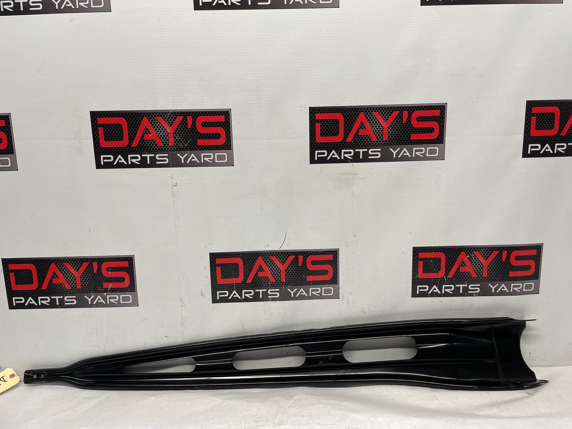 2002 Chevy Camaro Z28 Rearend Rear Suspension End Factory Torque Arm OEM - Day's Parts Yard