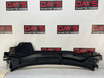 2015 Chevy SS Sedan Windshield Wiper Cowl Grille Panel OEM