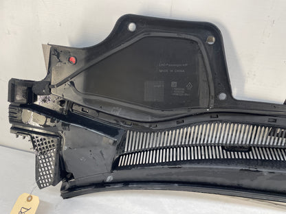 2015 Chevy SS Sedan Windshield Wiper Cowl Grille Panel OEM