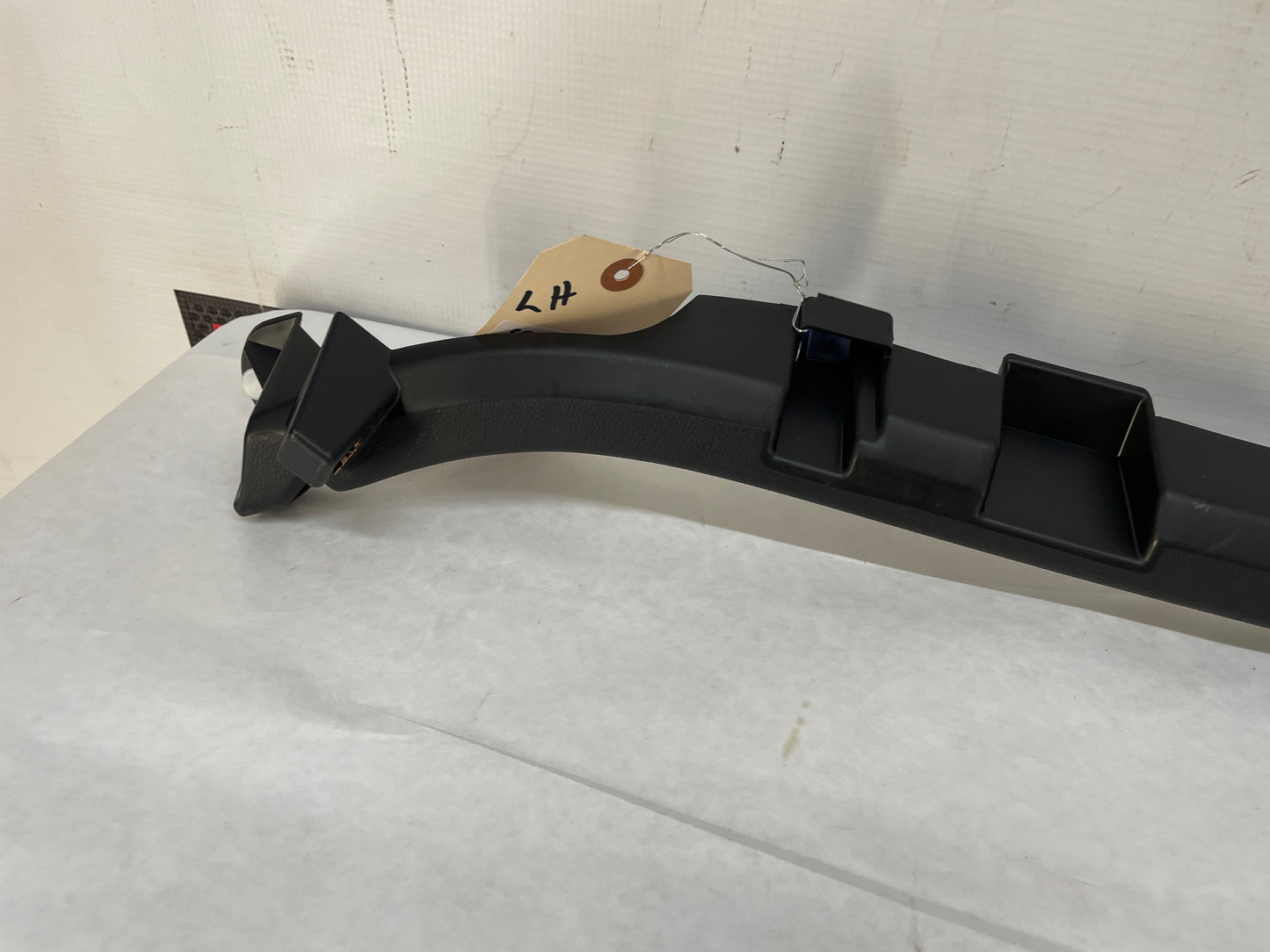 2017 Chevy SS Sedan RH & LH Rear C Pillar Seat Trim Cover OEM - Day's Parts Yard
