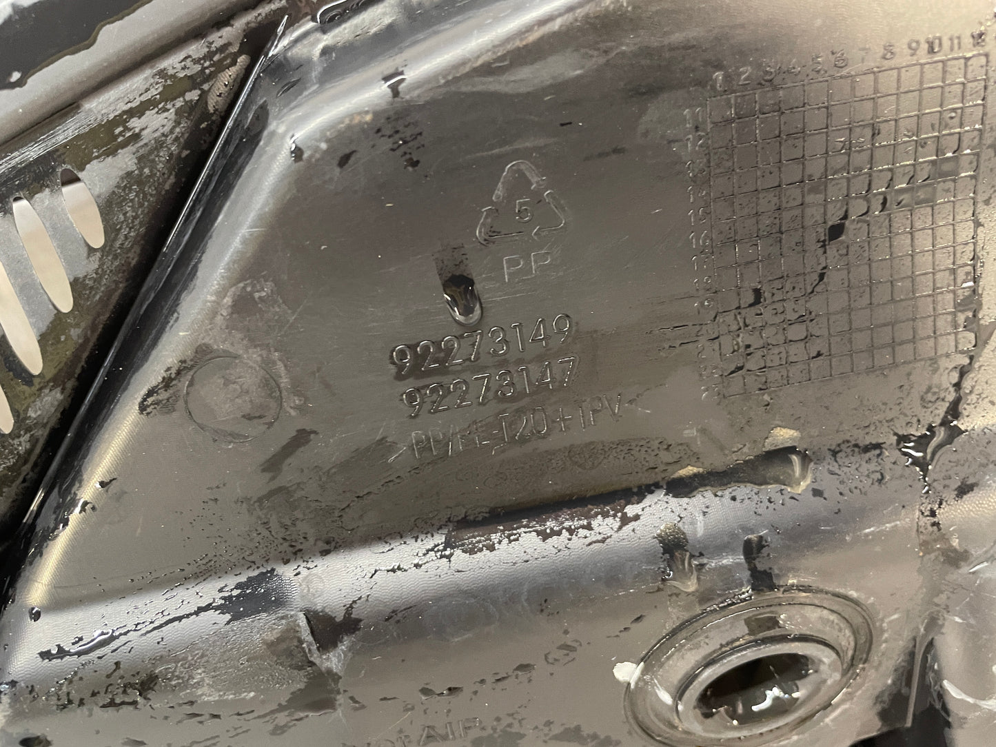 2015 Chevy SS Sedan Windshield Wiper Cowl Grille Panel OEM