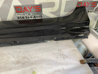 2009 Pontiac G8 LH Driver Rocker Molding Panel OEM - Day's Parts Yard