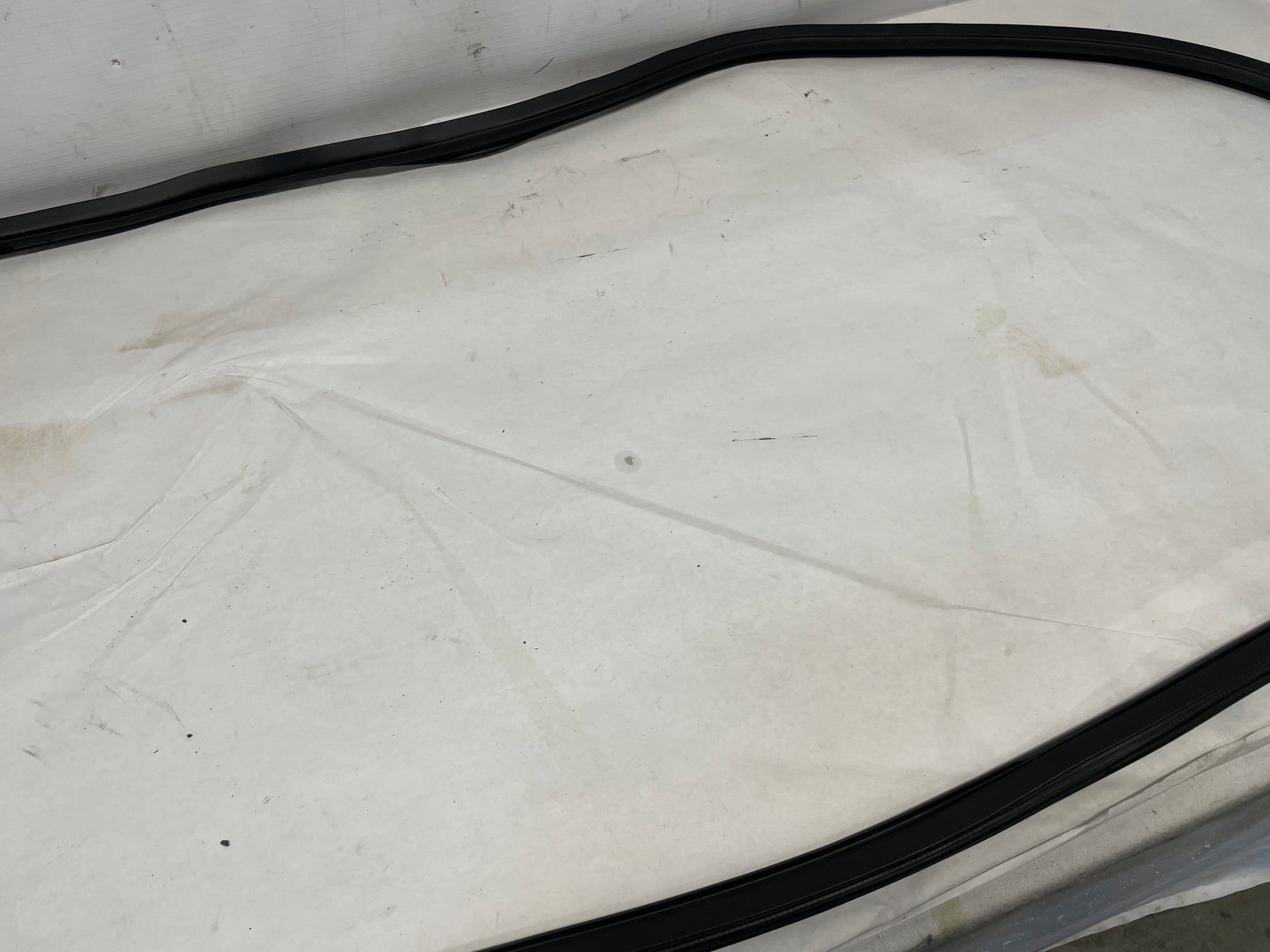 2005 Pontiac GTO RH Passenger Door Rubber Weather Strip Seal OEM - Day's Parts Yard