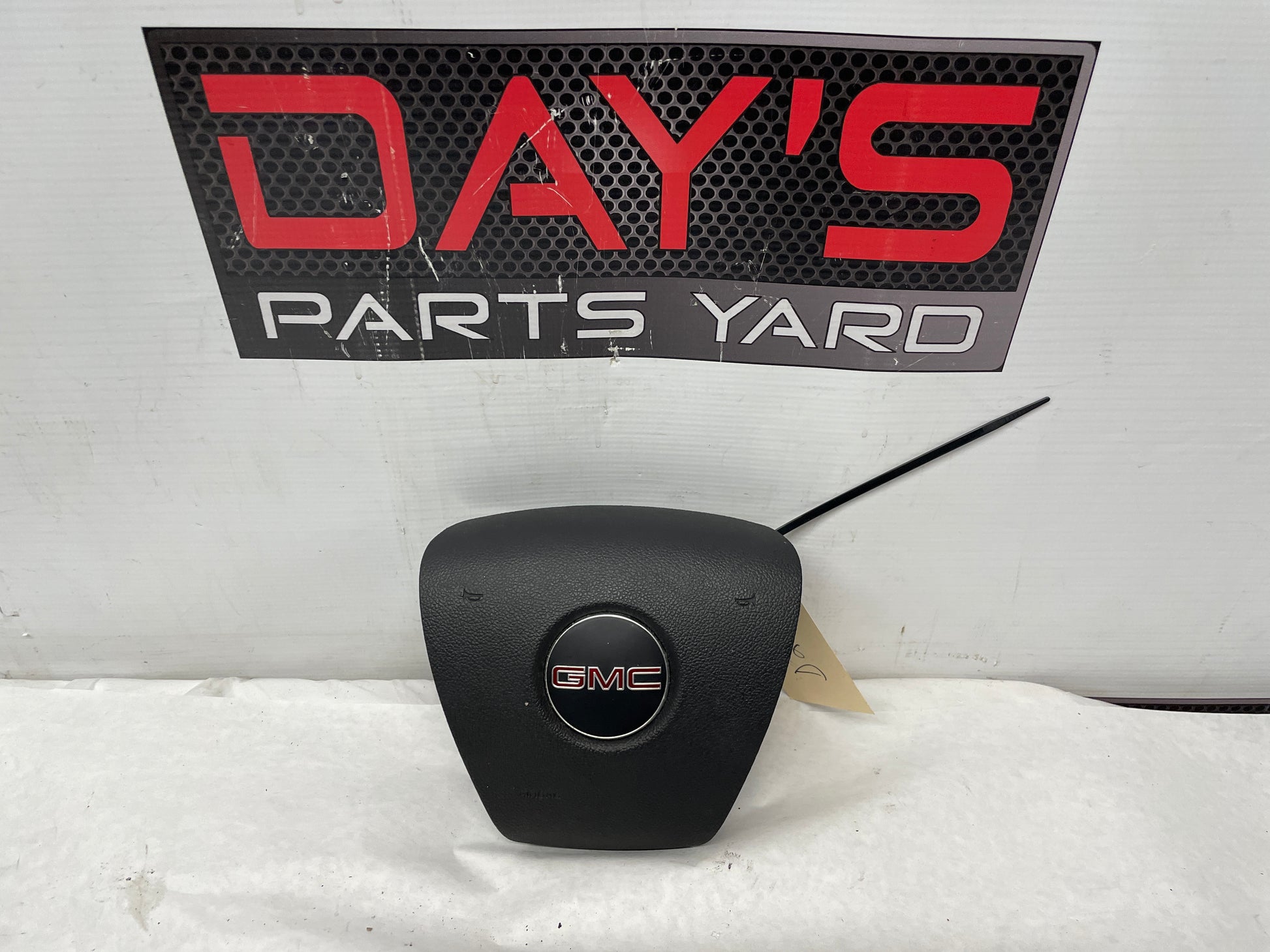 2013 GMC Sierra C1500 SLE Steering Wheel Airbag OEM - Day's Parts Yard