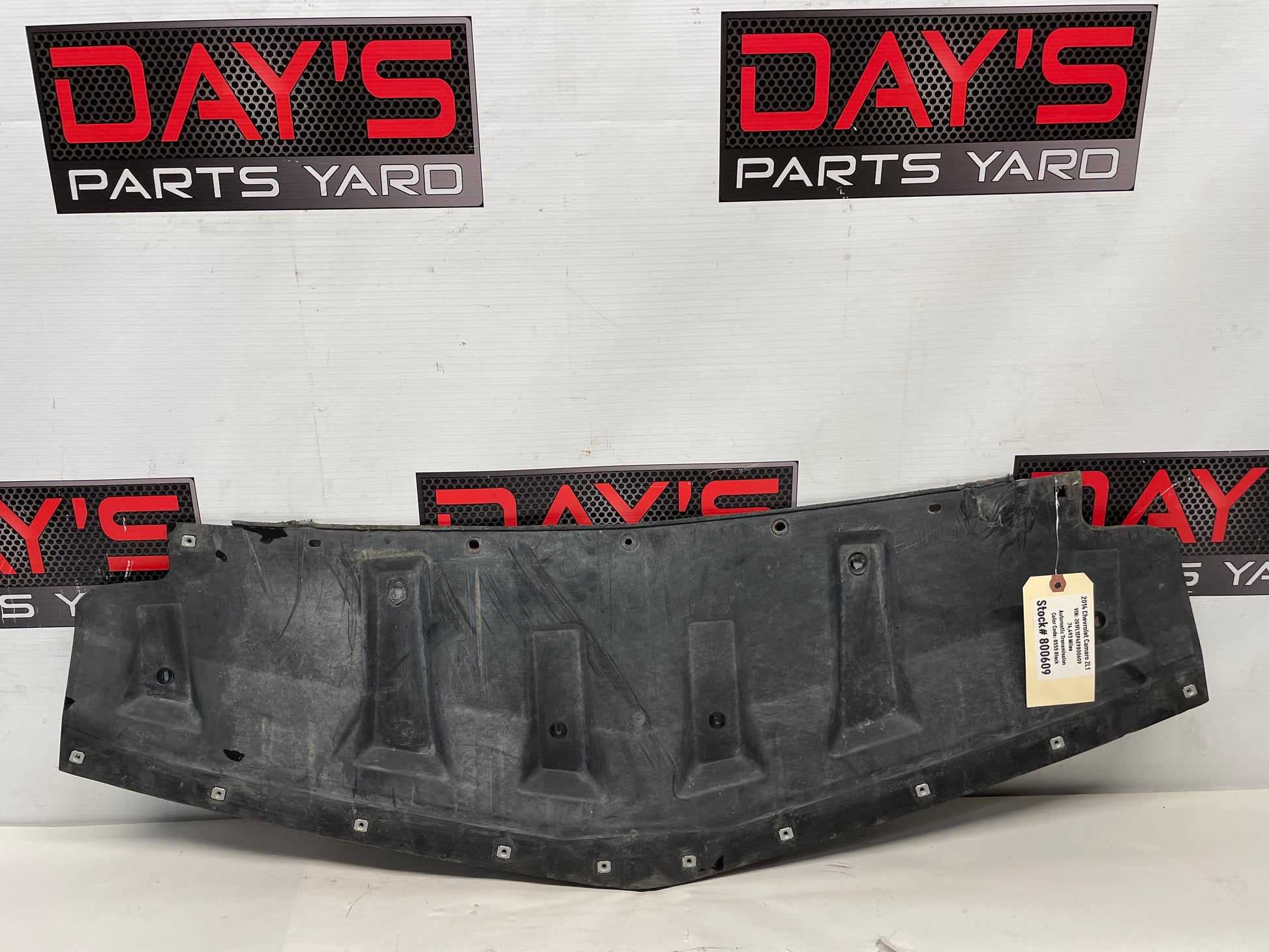 2014 Chevy Camaro ZL1 Front Bumper Lower Support Fascia OEM - Day's Parts Yard