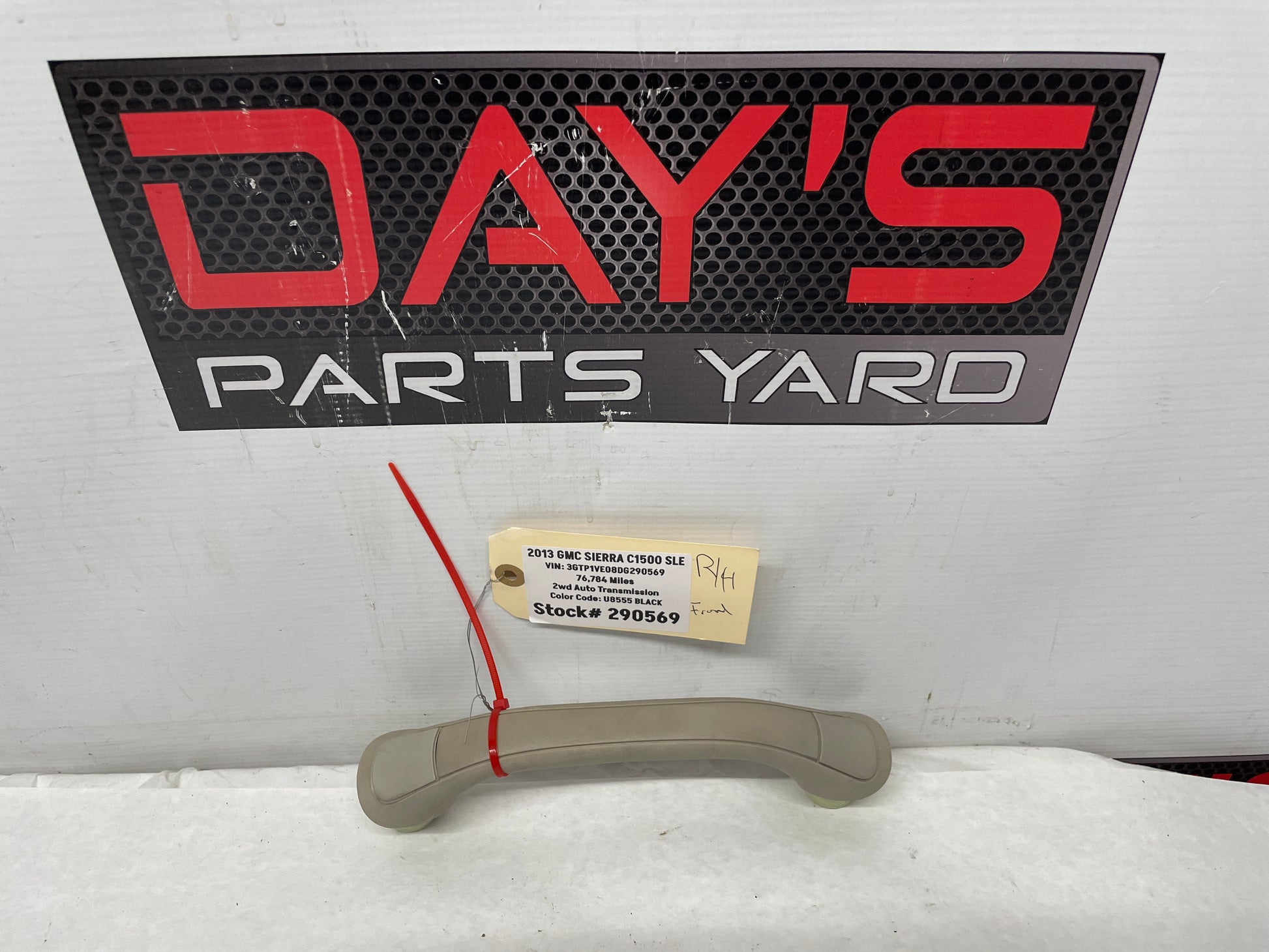 2013 GMC Sierra C1500 SLE RH Passenger Front Grab Handle OEM - Day's Parts Yard