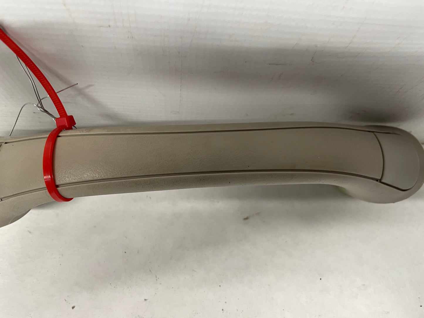 2013 GMC Sierra C1500 SLE RH Passenger Front Grab Handle OEM - Day's Parts Yard