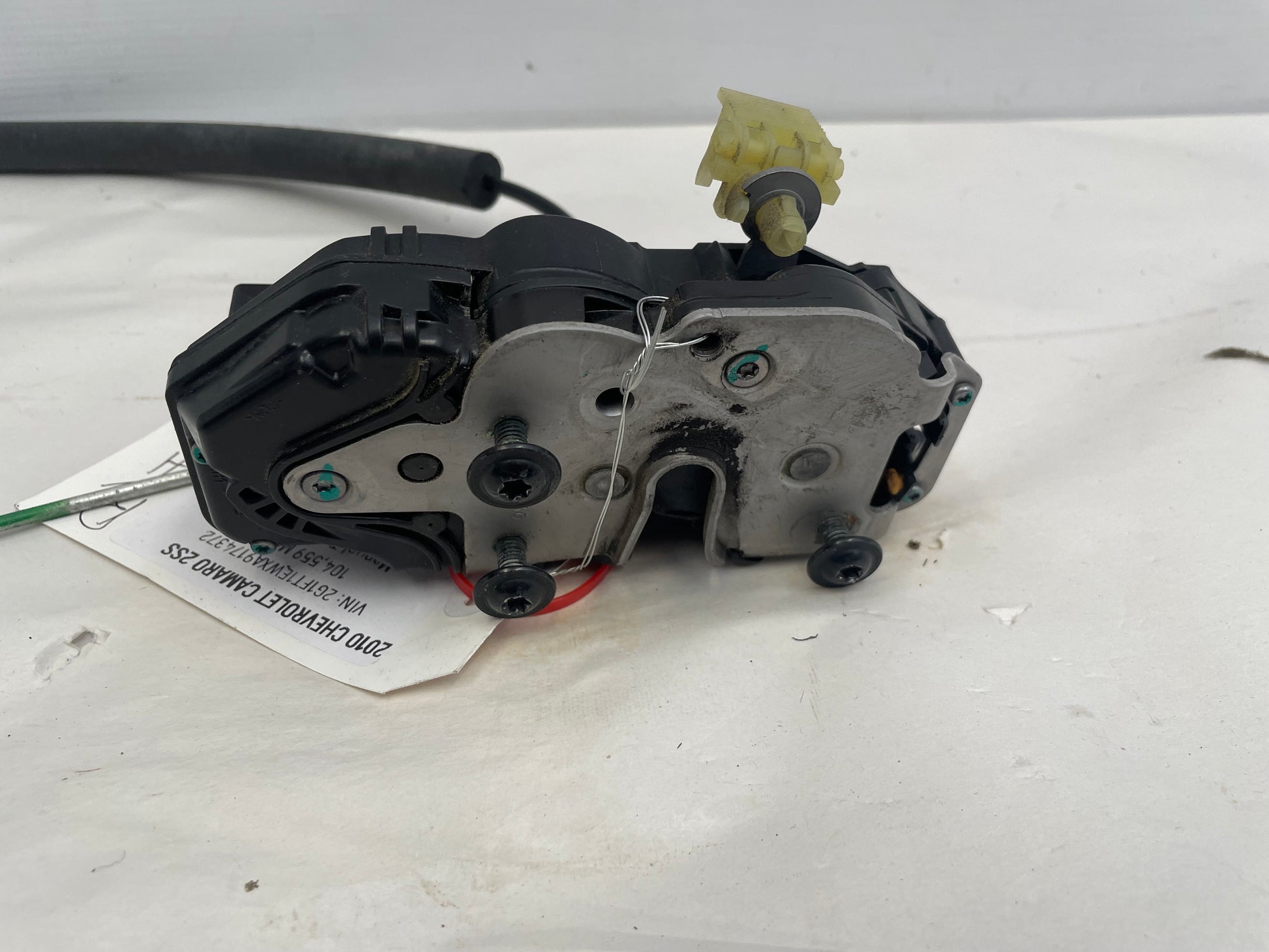 2010 Chevy Camaro SS Front RH Passenger Door Lock Actuator OEM - Day's Parts Yard