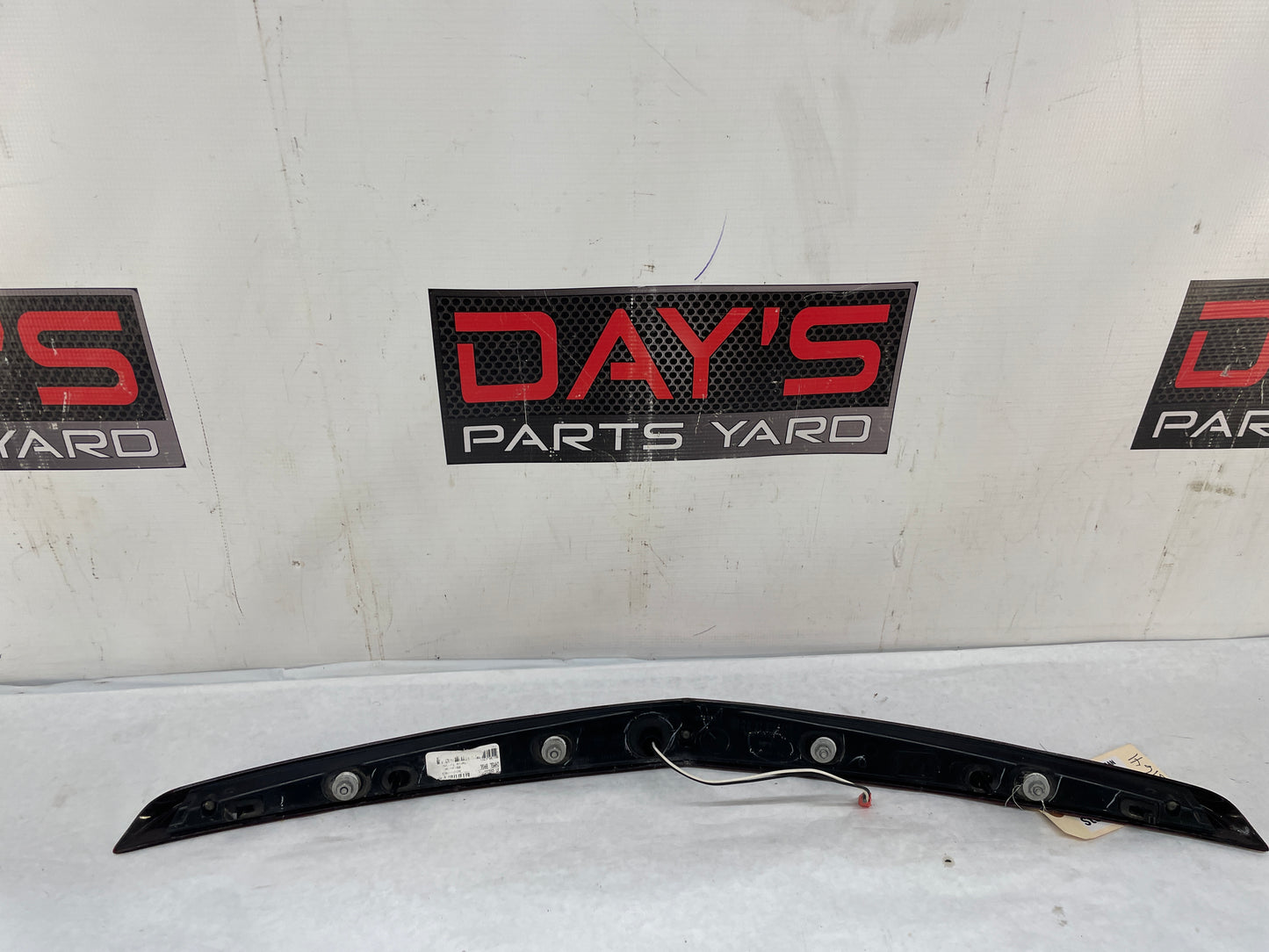 2009 Cadillac CTS-V Sedan Trunk Deck Lid 3rd Third High Mount Brake Tail Light Lamp OEM - Day's Parts Yard