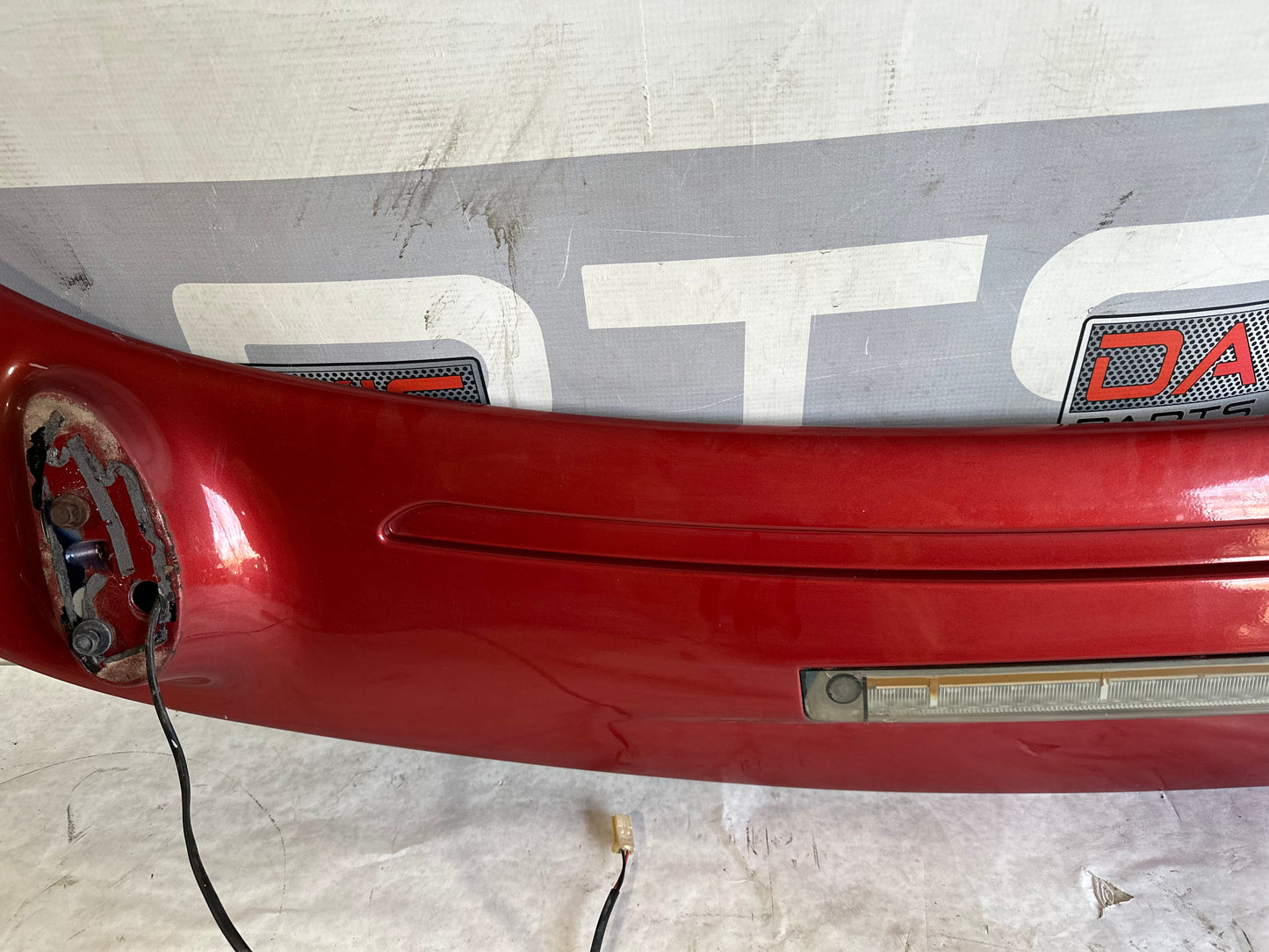 2006 Pontiac GTO Trunk Deck Lid Spoiler Wing w/ 3rd Brake Light OEM