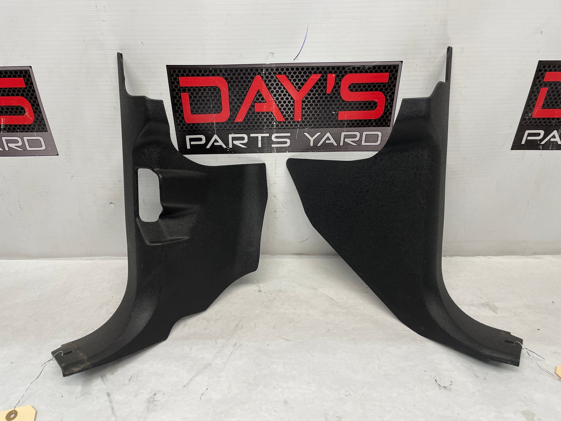 2013 GMC Sierra C1500 SLE RH & LH Lower Cowl Kick Panel OEM - Day's Parts Yard