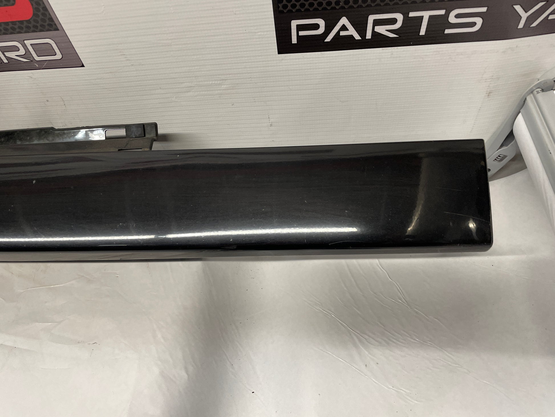2016 Chevy SS Sedan RH Passenger Rocker Molding Side Skirt Panel Trim Black OEM - Day's Parts Yard