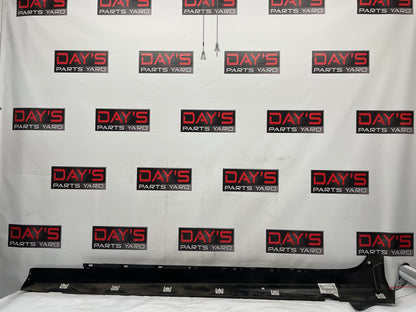 2016 Chevy SS Sedan RH Passenger Rocker Molding Side Skirt Panel Trim Black OEM - Day's Parts Yard