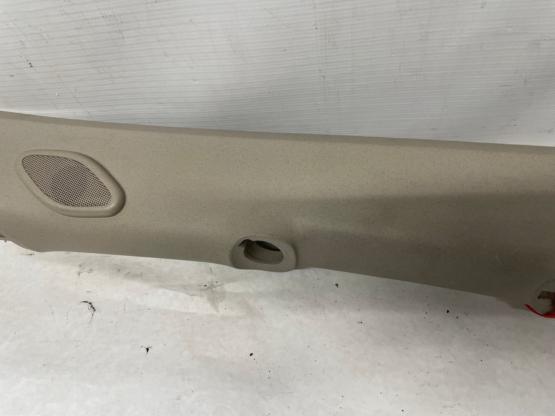 2013 GMC Sierra C1500 SLE RH & LH A Pillar Trim OEM - Day's Parts Yard