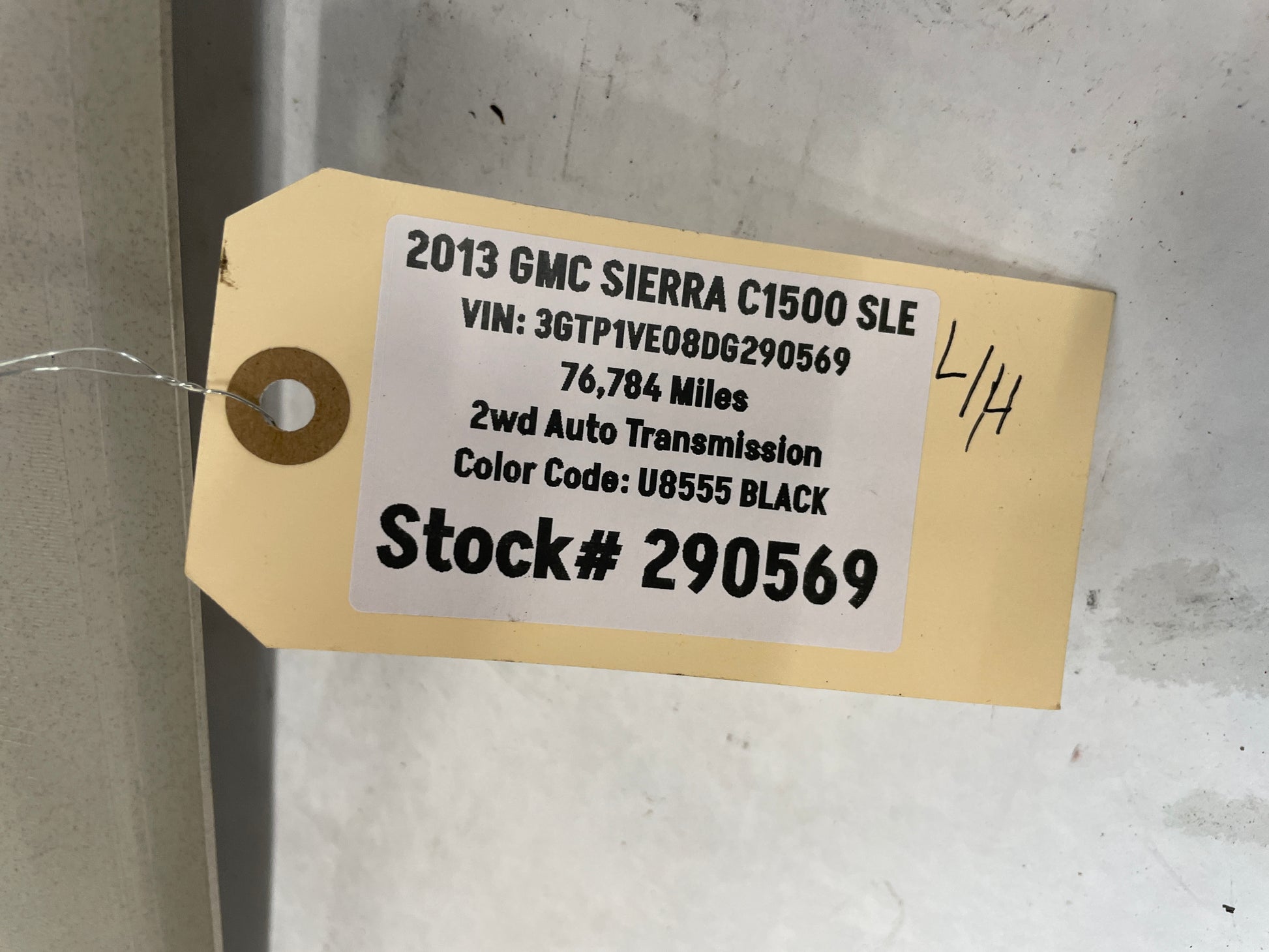 2013 GMC Sierra C1500 SLE RH & LH A Pillar Trim OEM - Day's Parts Yard