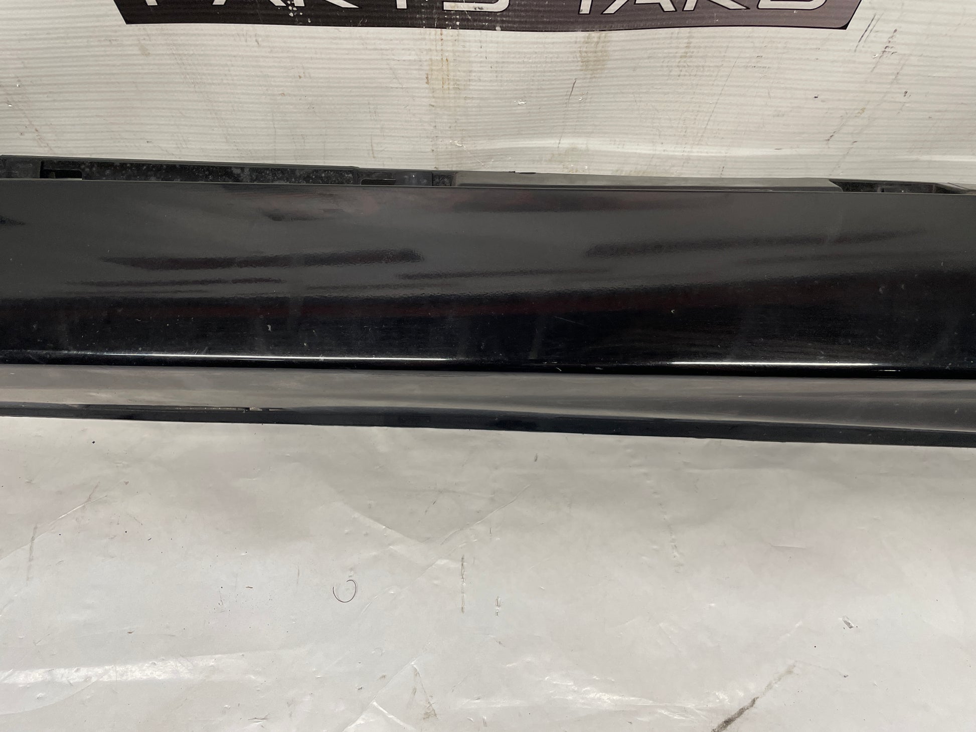 2016 Chevy SS Sedan LH Driver Rocker Molding Side Skirt Panel Trim Black OEM - Day's Parts Yard
