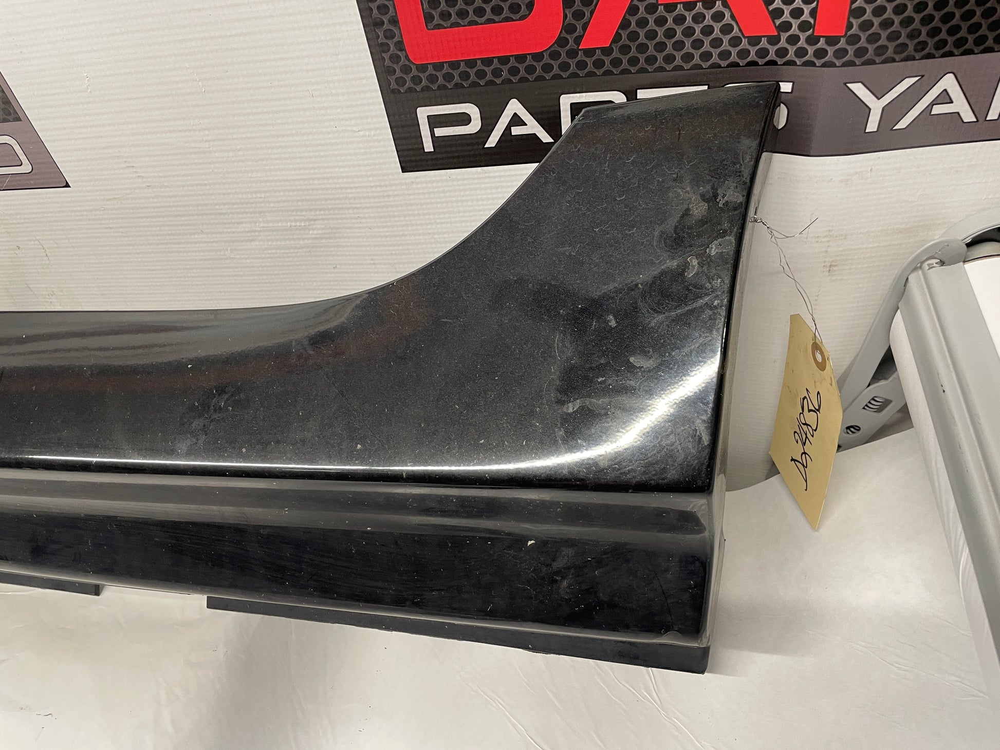 2016 Chevy SS Sedan LH Driver Rocker Molding Side Skirt Panel Trim Black OEM - Day's Parts Yard