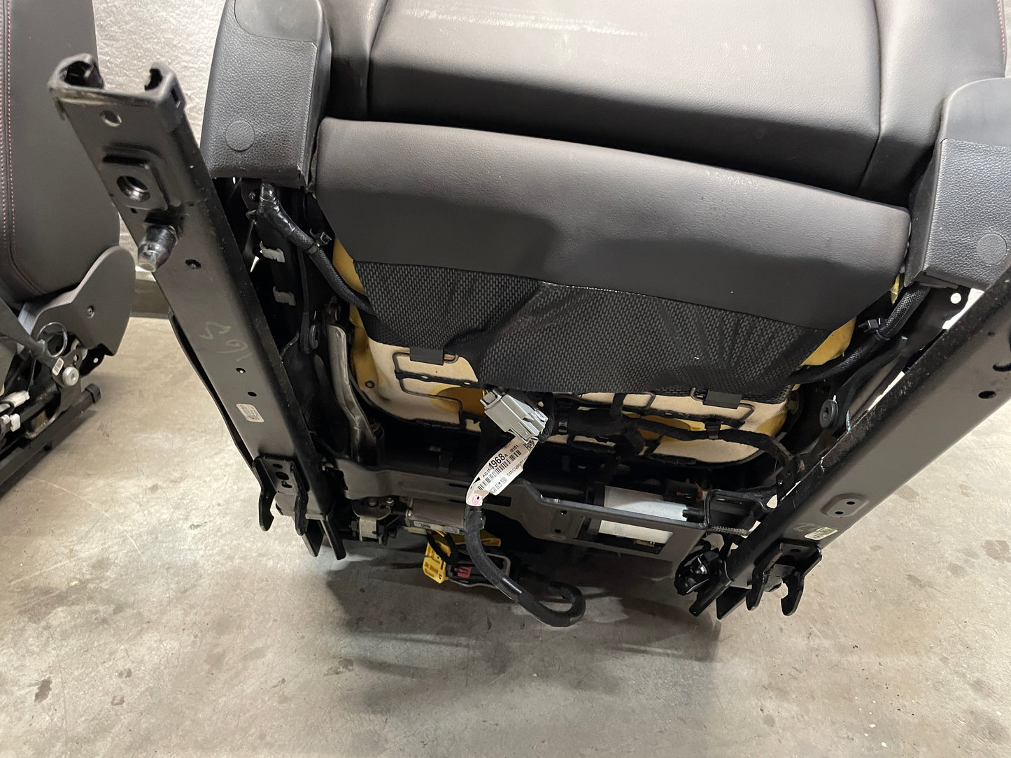 2017 Chevy SS Sedan Front LH Driver Seat Black Leather Alcantara Suede OEM