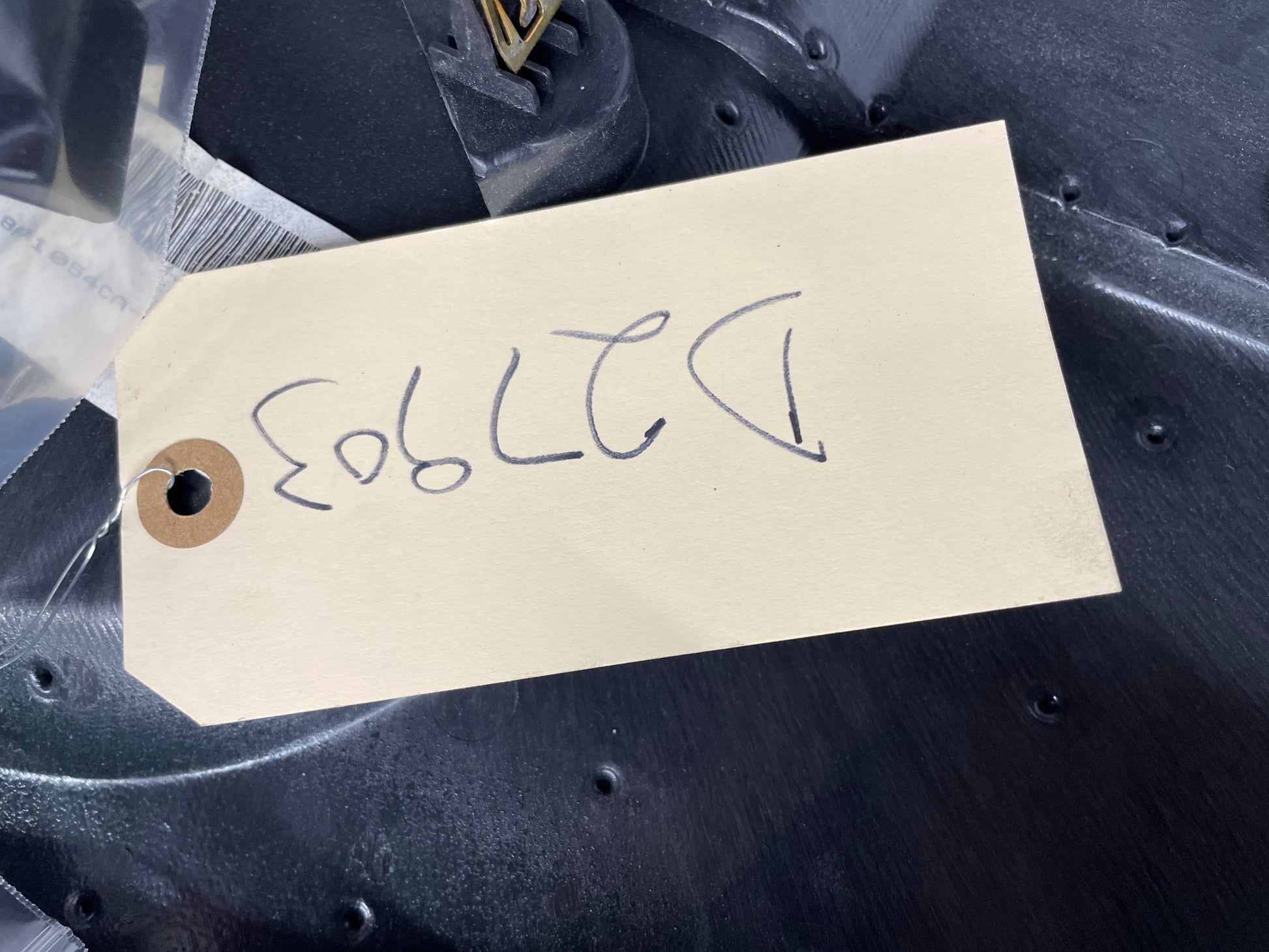 2013 GMC Sierra C1500 SLE RH Passenger Front Door Panel OEM - Day's Parts Yard