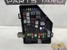 2013 Chevy Caprice Engine Bay Fuse Relay Junction Box Block OEM - Day's Parts Yard