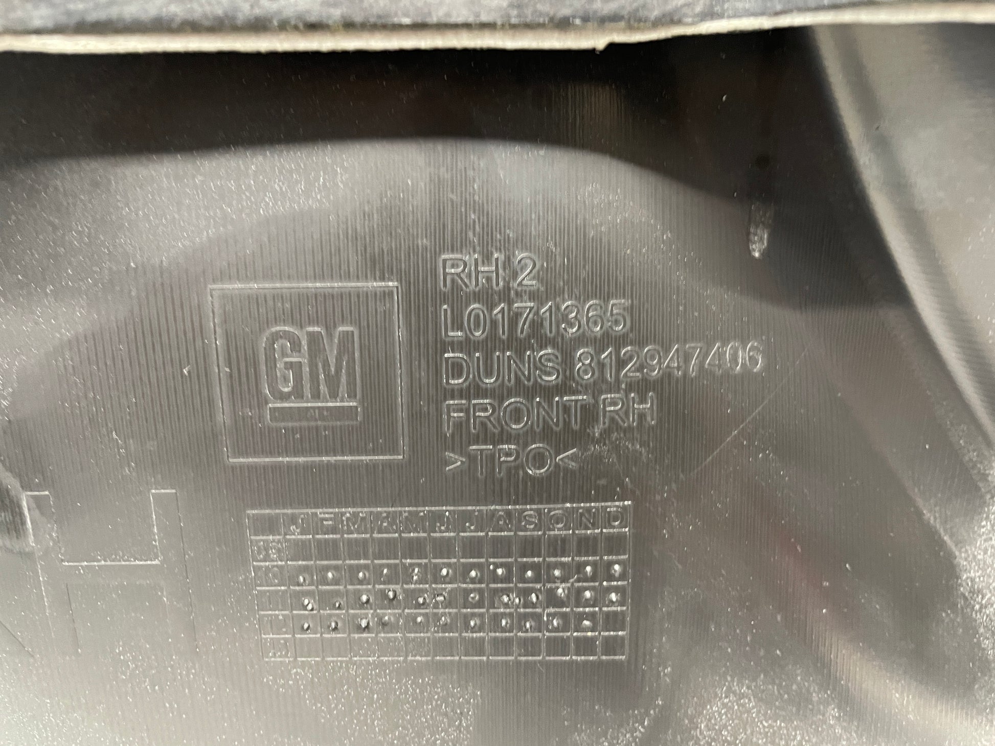 2013 GMC Sierra C1500 SLE RH Passenger Front Door Panel OEM - Day's Parts Yard