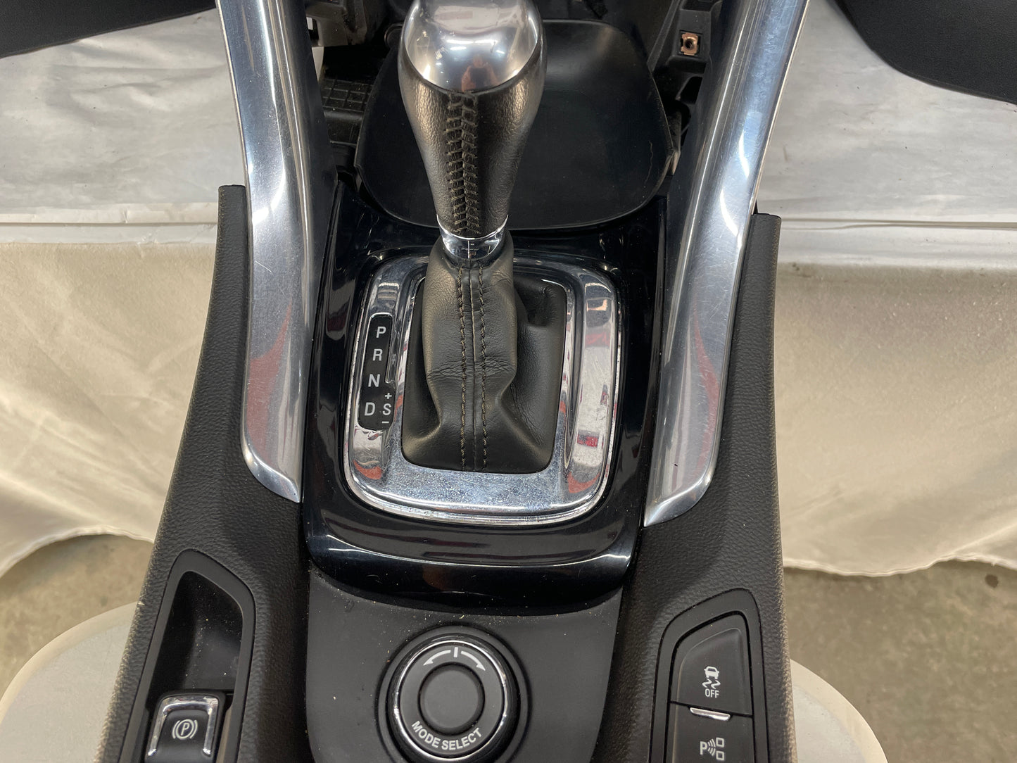 2015 Chevy SS Sedan Complete Dash & Center Console w/ Shifter OEM