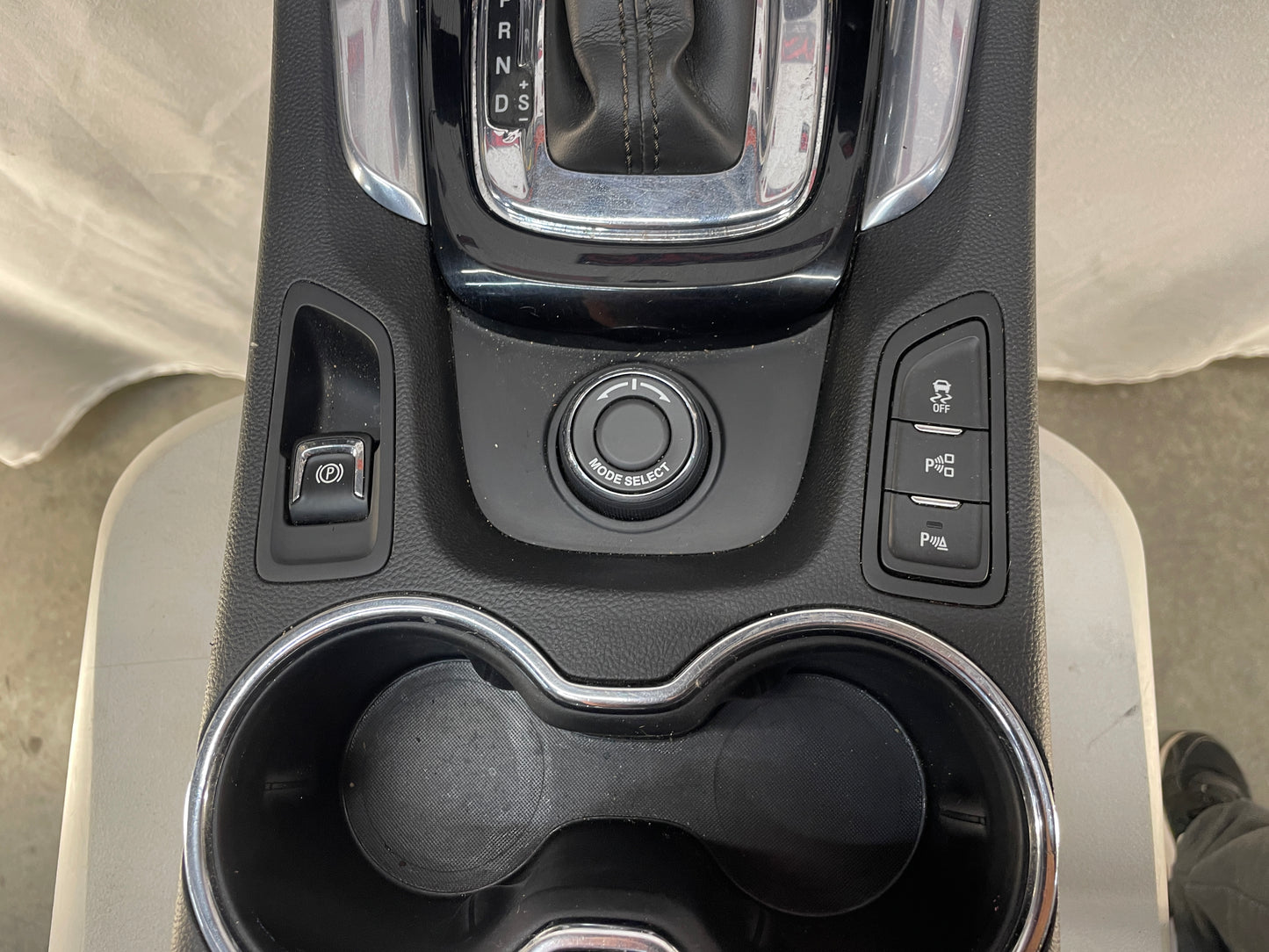 2015 Chevy SS Sedan Complete Dash & Center Console w/ Shifter OEM