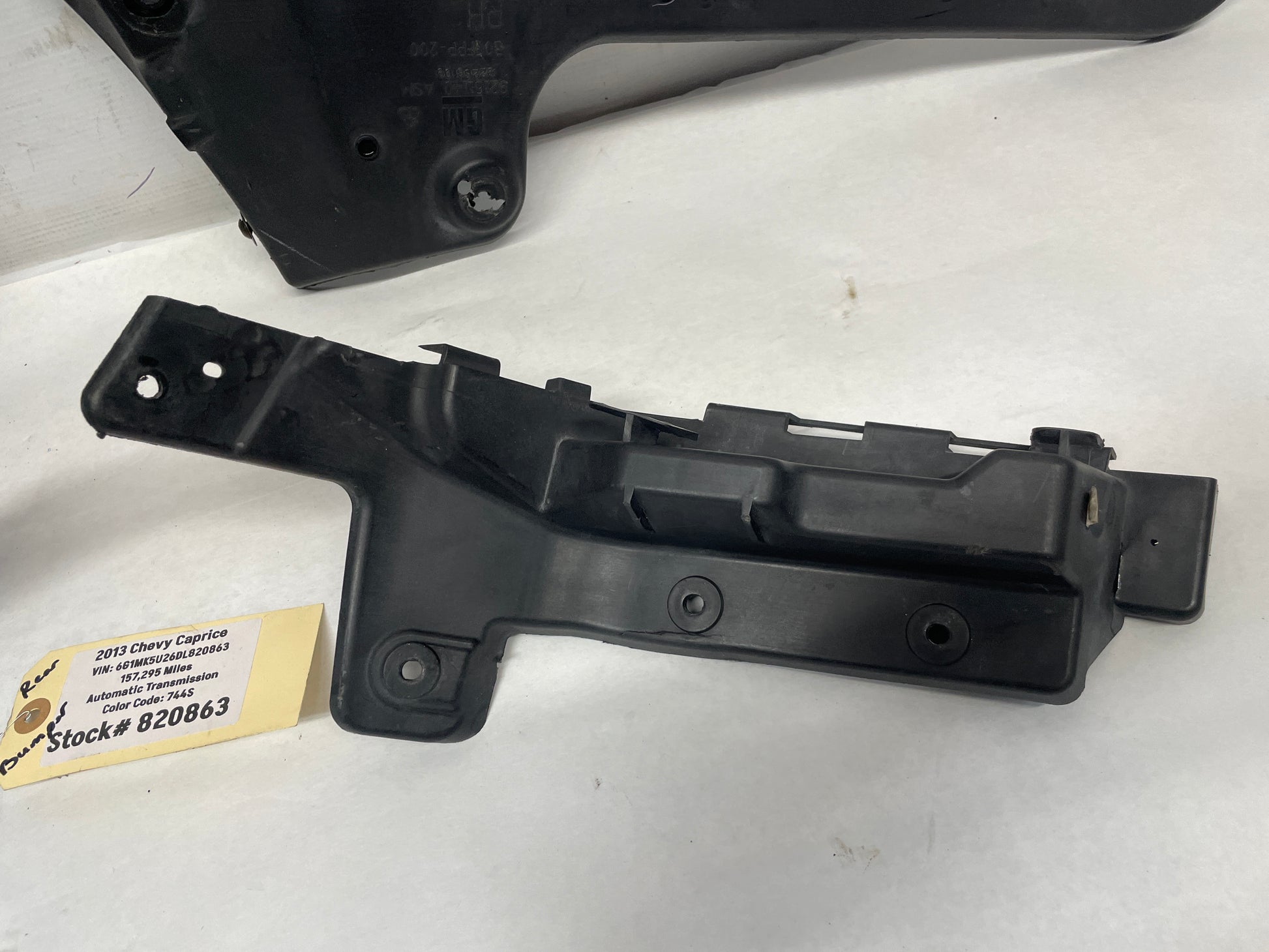 2013 Chevy Caprice Rear Bumper Guide Brackets Supports Mounts OEM - Day's Parts Yard