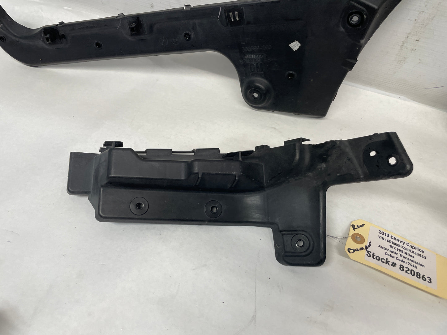 2013 Chevy Caprice Rear Bumper Guide Brackets Supports Mounts OEM - Day's Parts Yard