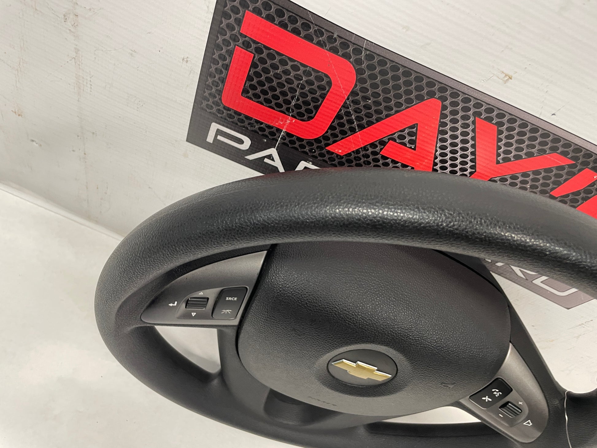 2013 Chevy Caprice Complete Steering Wheel w/ Bag OEM - Day's Parts Yard