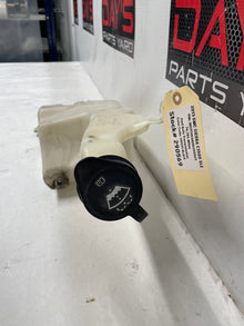 2013 GMC Sierra C1500 SLE Windshield Washer Bottle Reservoir W Motor OEM - Day's Parts Yard