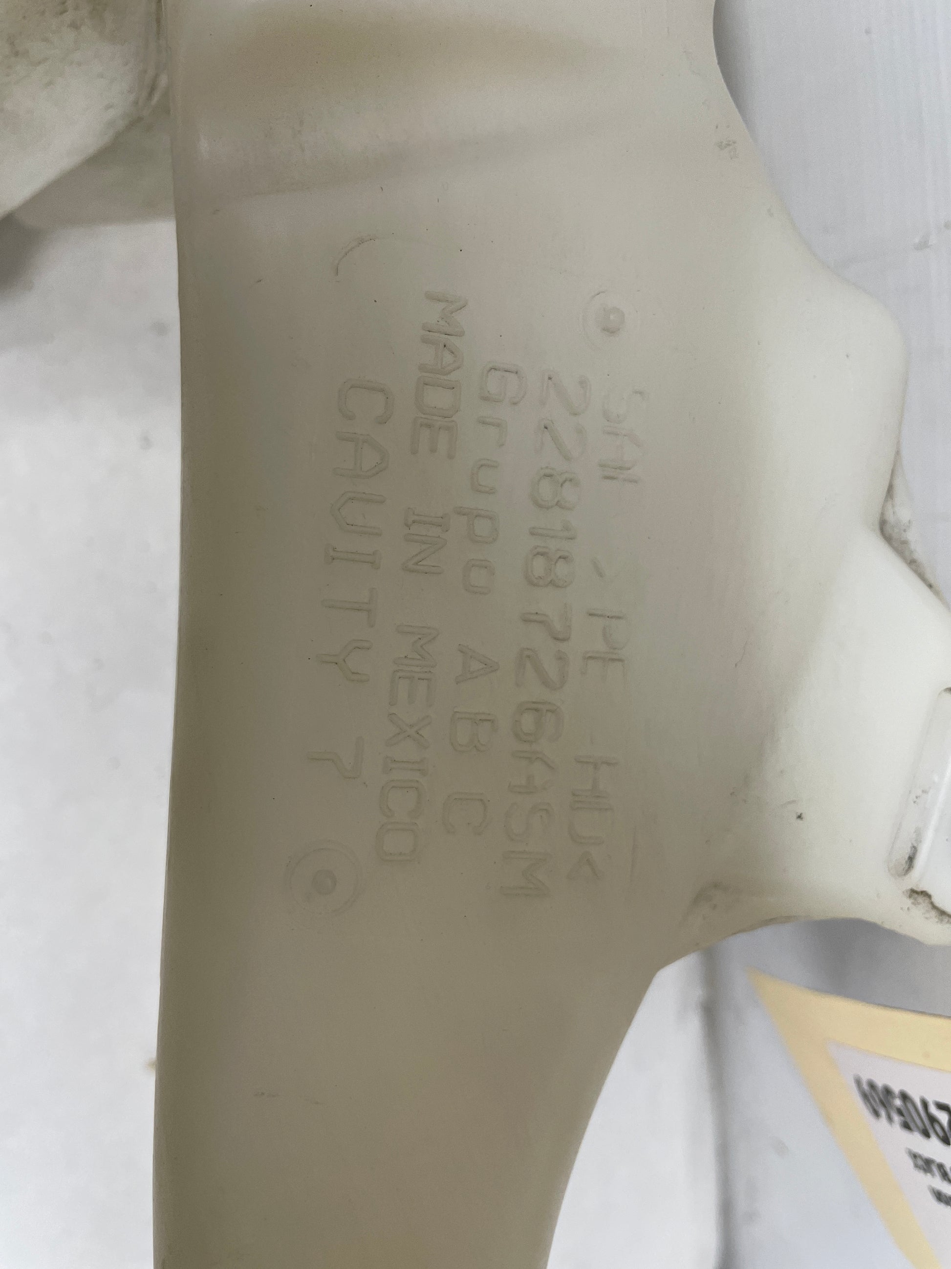 2013 GMC Sierra C1500 SLE Windshield Washer Bottle Reservoir W Motor OEM - Day's Parts Yard