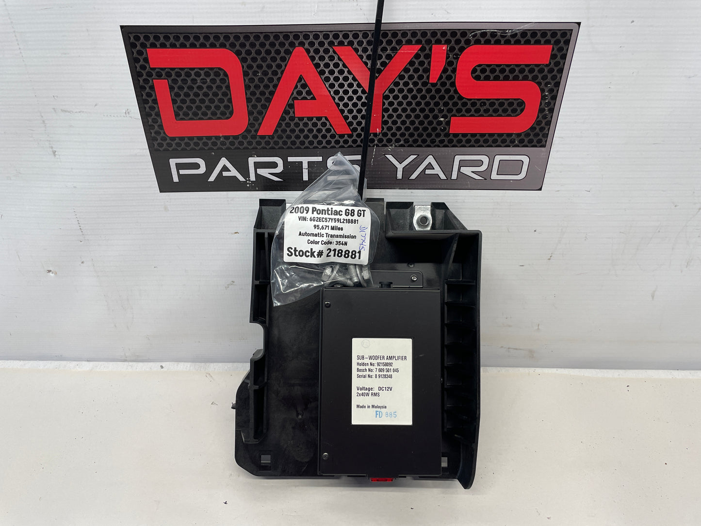 2009 Pontiac G8 Radio Stereo Amplifier Bracket Mount OEM - Day's Parts Yard