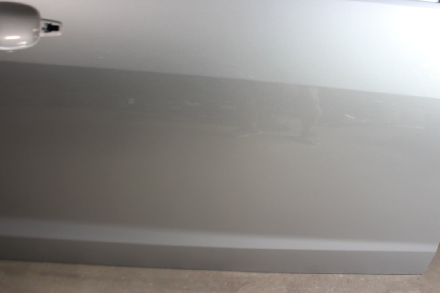 2017 Chevy SS Sedan Front RH Passenger Exterior Door OEM
