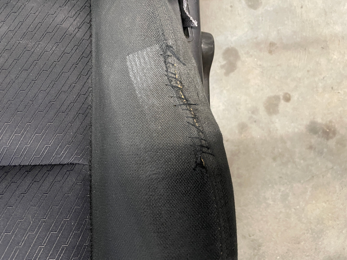 2015 Chevy Silverado K1500 Seats RH & LH Front Black Cloth OEM LOCAL PICK UP - Day's Parts Yard