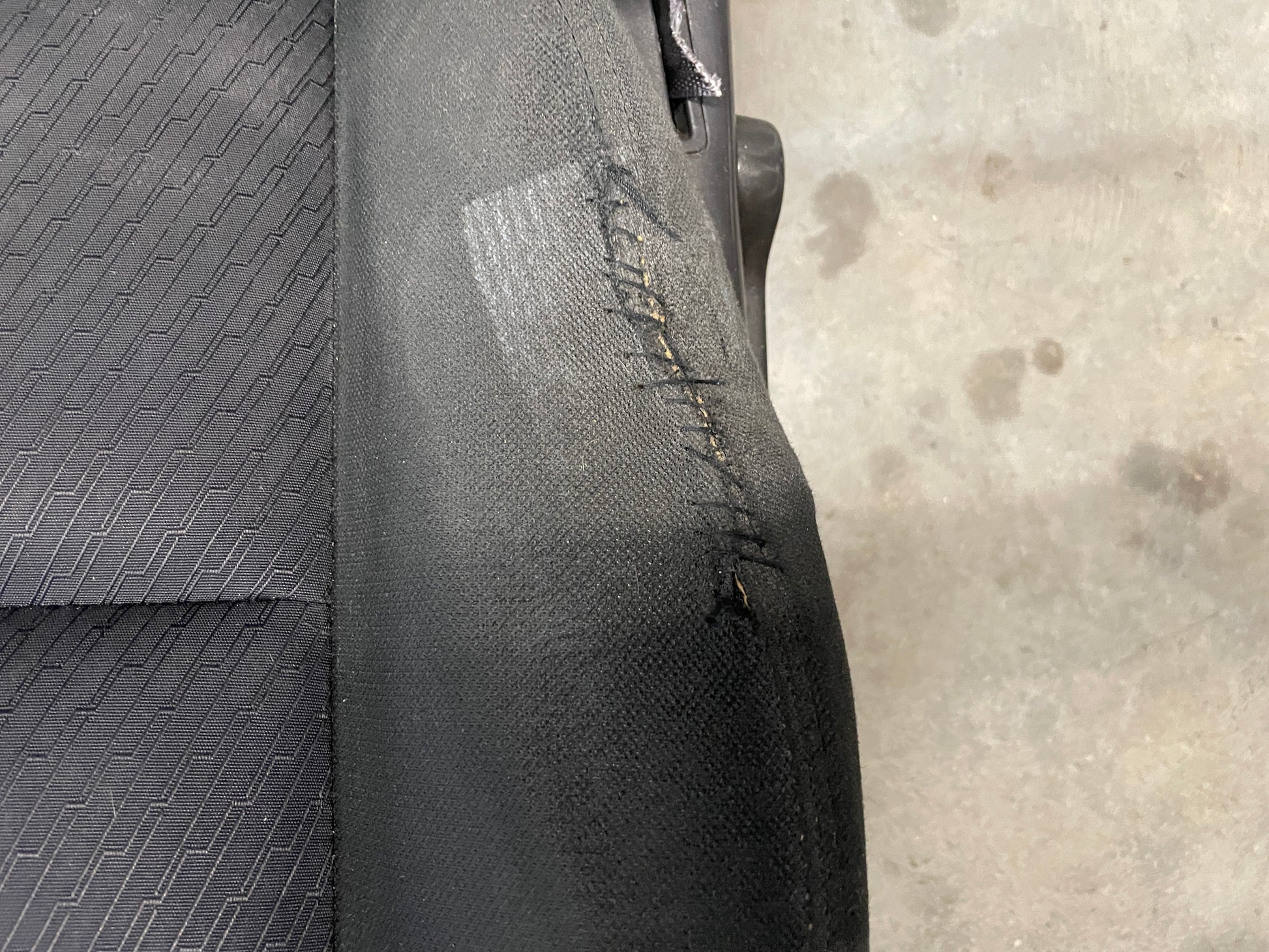 2015 Chevy Silverado K1500 Seats RH & LH Front Black Cloth OEM LOCAL PICK UP - Day's Parts Yard