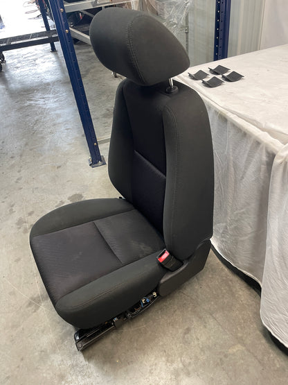 2015 Chevy Silverado K1500 Seats RH & LH Front Black Cloth OEM LOCAL PICK UP - Day's Parts Yard