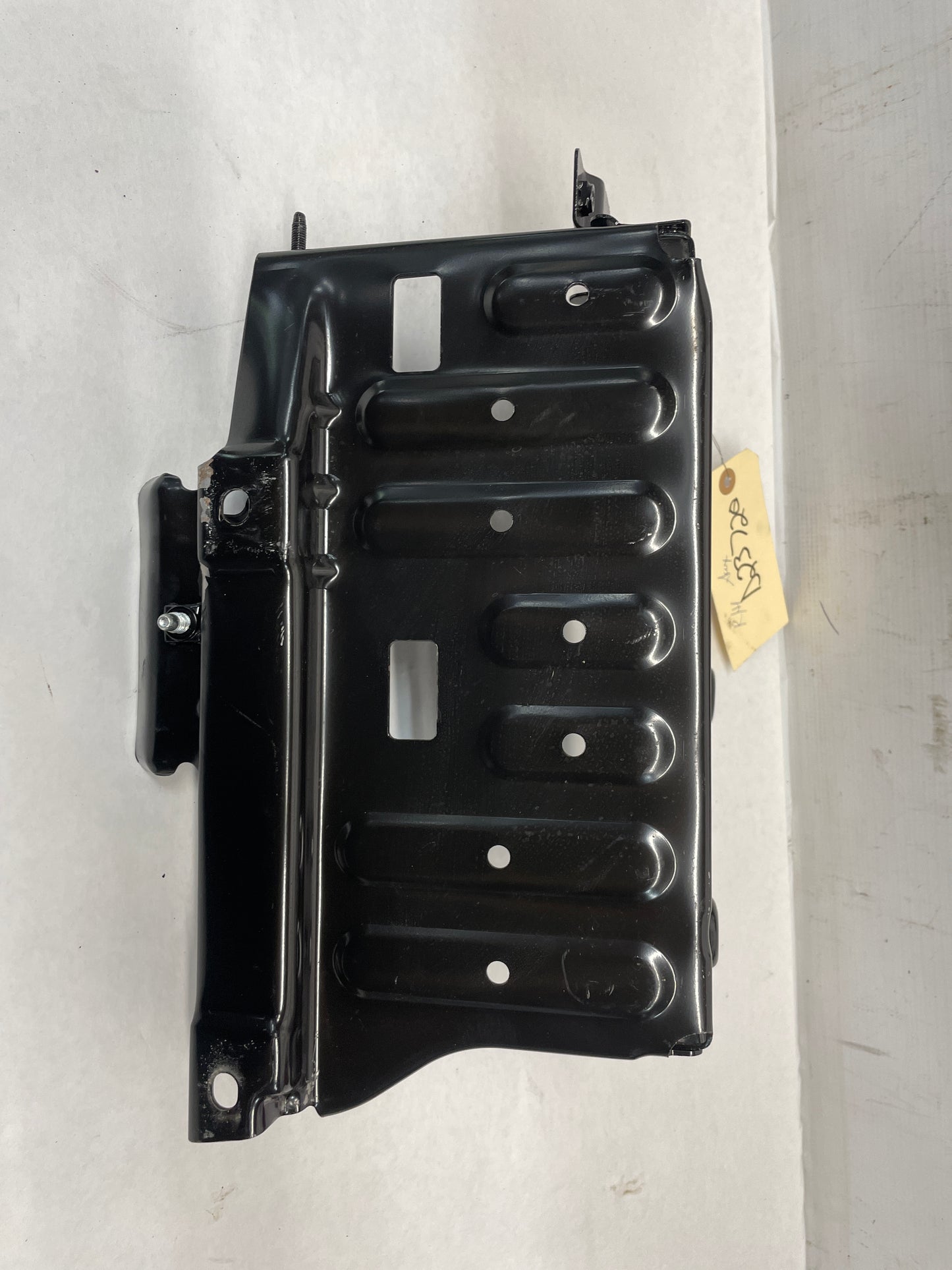 2013 Chevy Caprice RH Passenger Battery Tray Bracket OEM - Day's Parts Yard