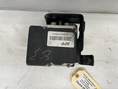 2013 GMC Sierra C1500 SLE ABS Pump Control  Module OEM - Day's Parts Yard