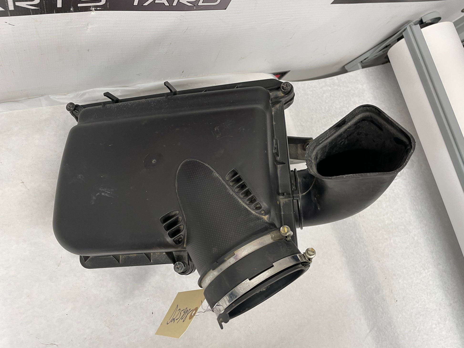 2006 Pontiac GTO Cold Air Intake OEM - Day's Parts Yard
