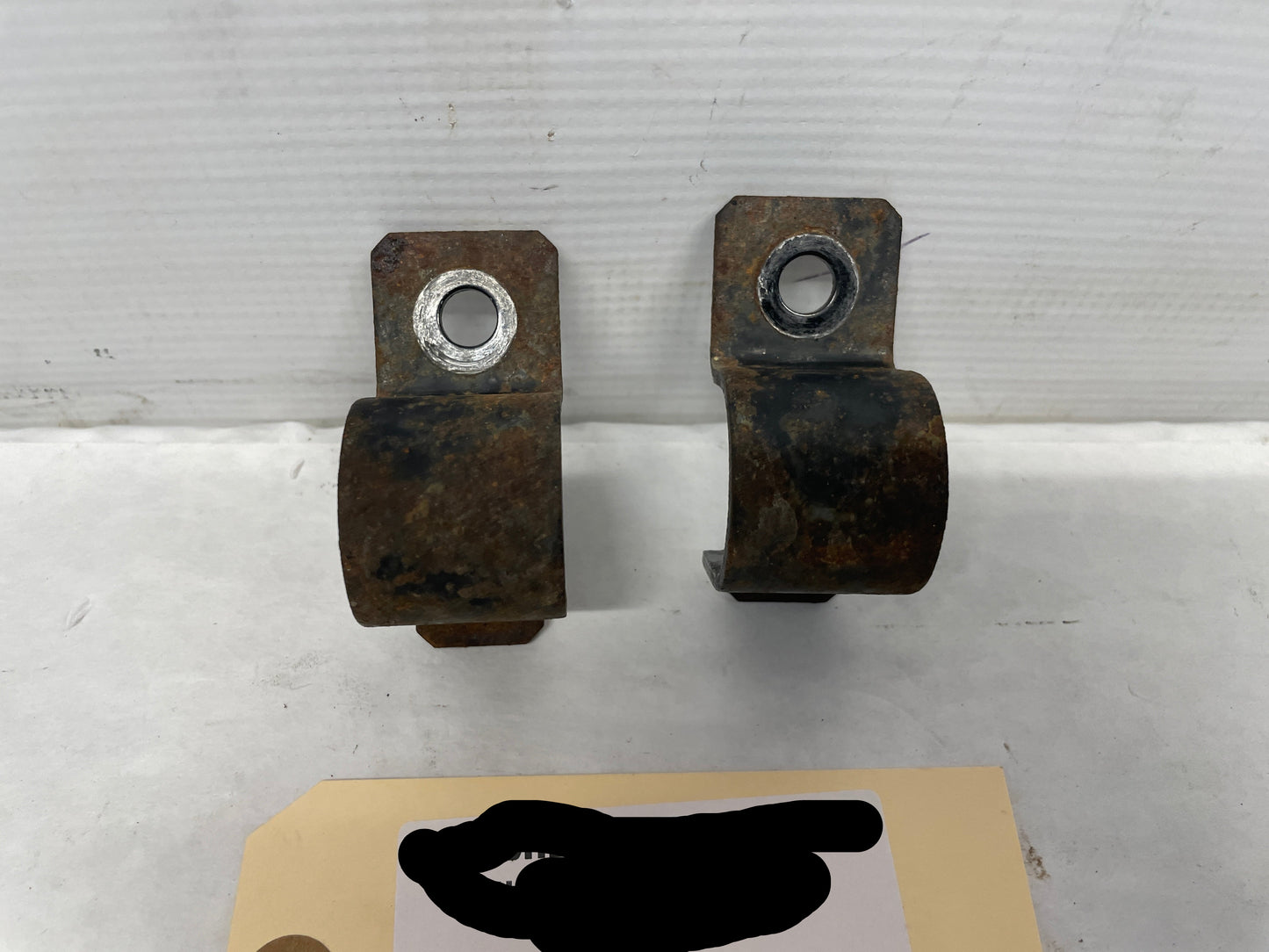 2012 Chevy Caprice PPV Rear Stabilizer Sway Bar Brackets OEM