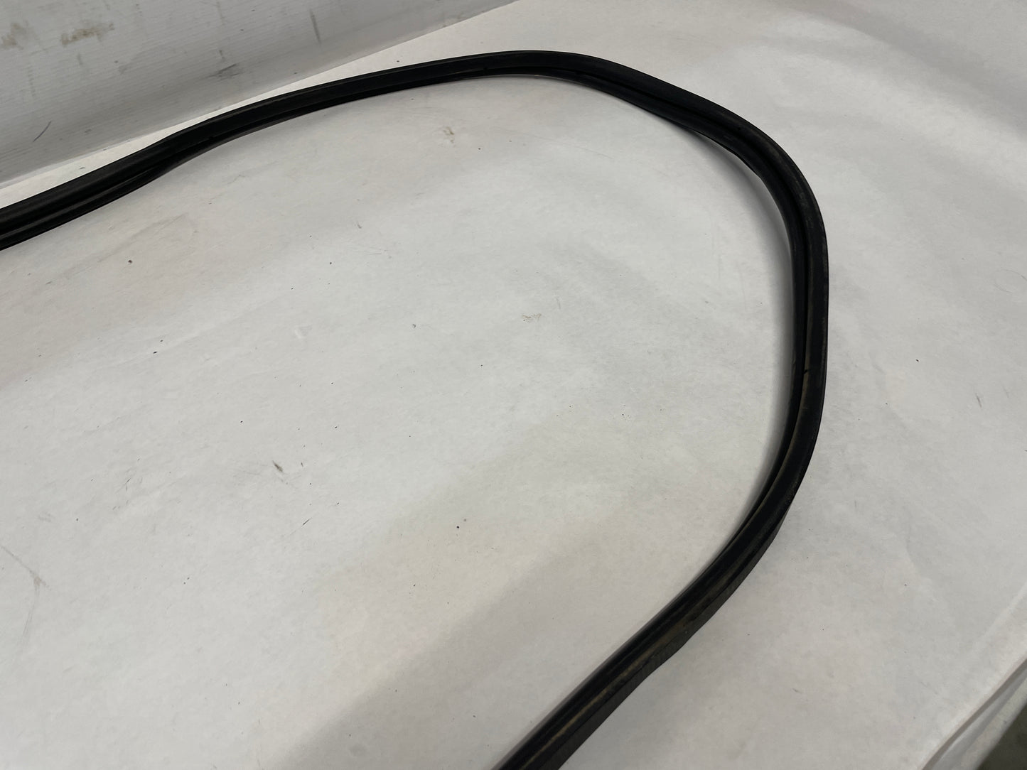 2013 Chevy Caprice Trunk Weather Strip Seal OEM - Day's Parts Yard