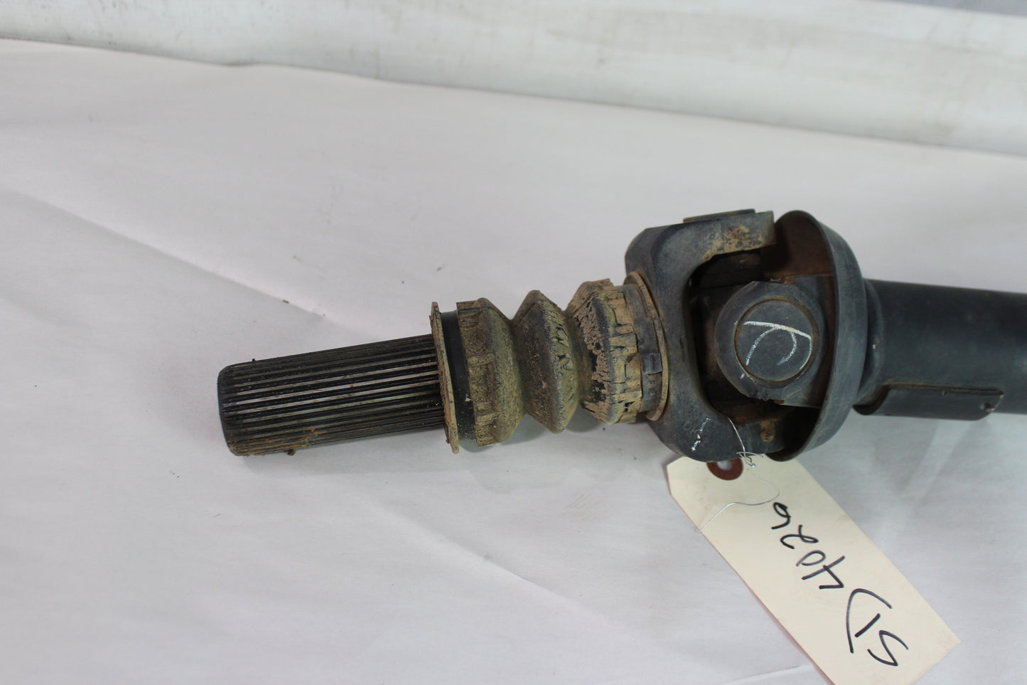 2015 Chevy Silverado 1500 LTZ Front Driveshaft Drive Prop Shaft OEM - Day's Parts Yard