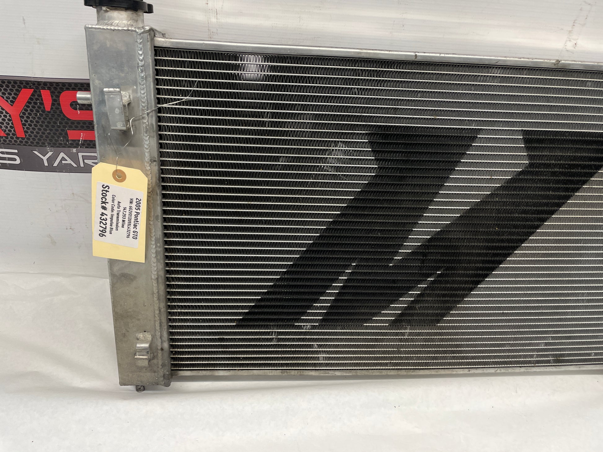 2005 Pontiac GTO Mishimoto Aluminum Radiator - Day's Parts Yard