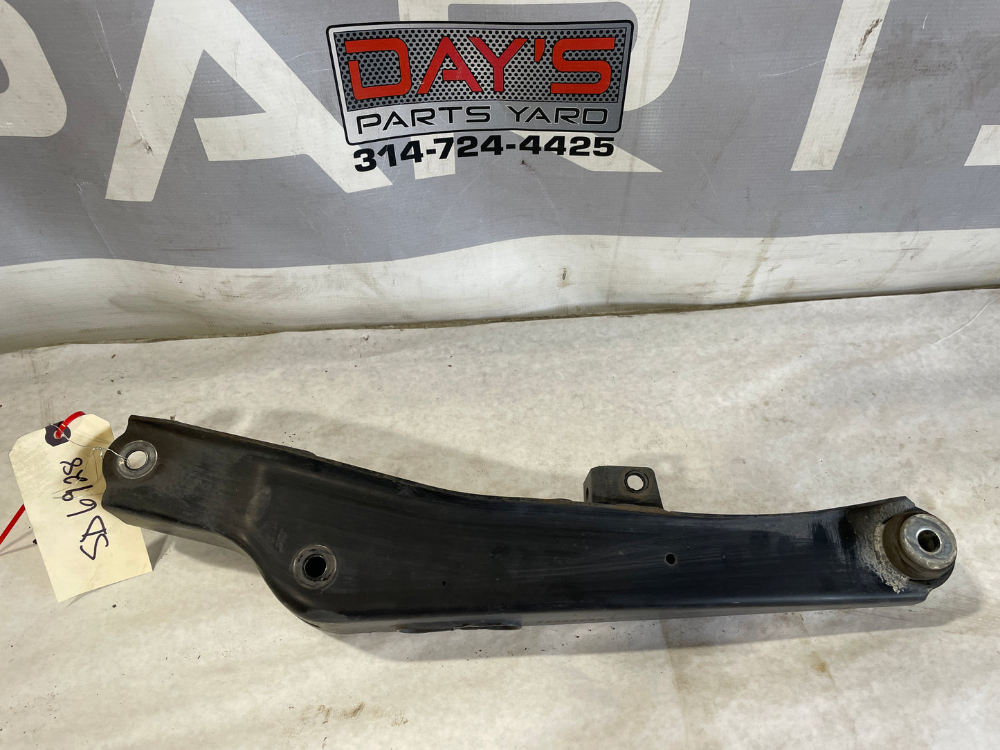 2014 Chevy SS Sedan Rear RH Passenger Lower Suspension Control Arm OEM - Day's Parts Yard