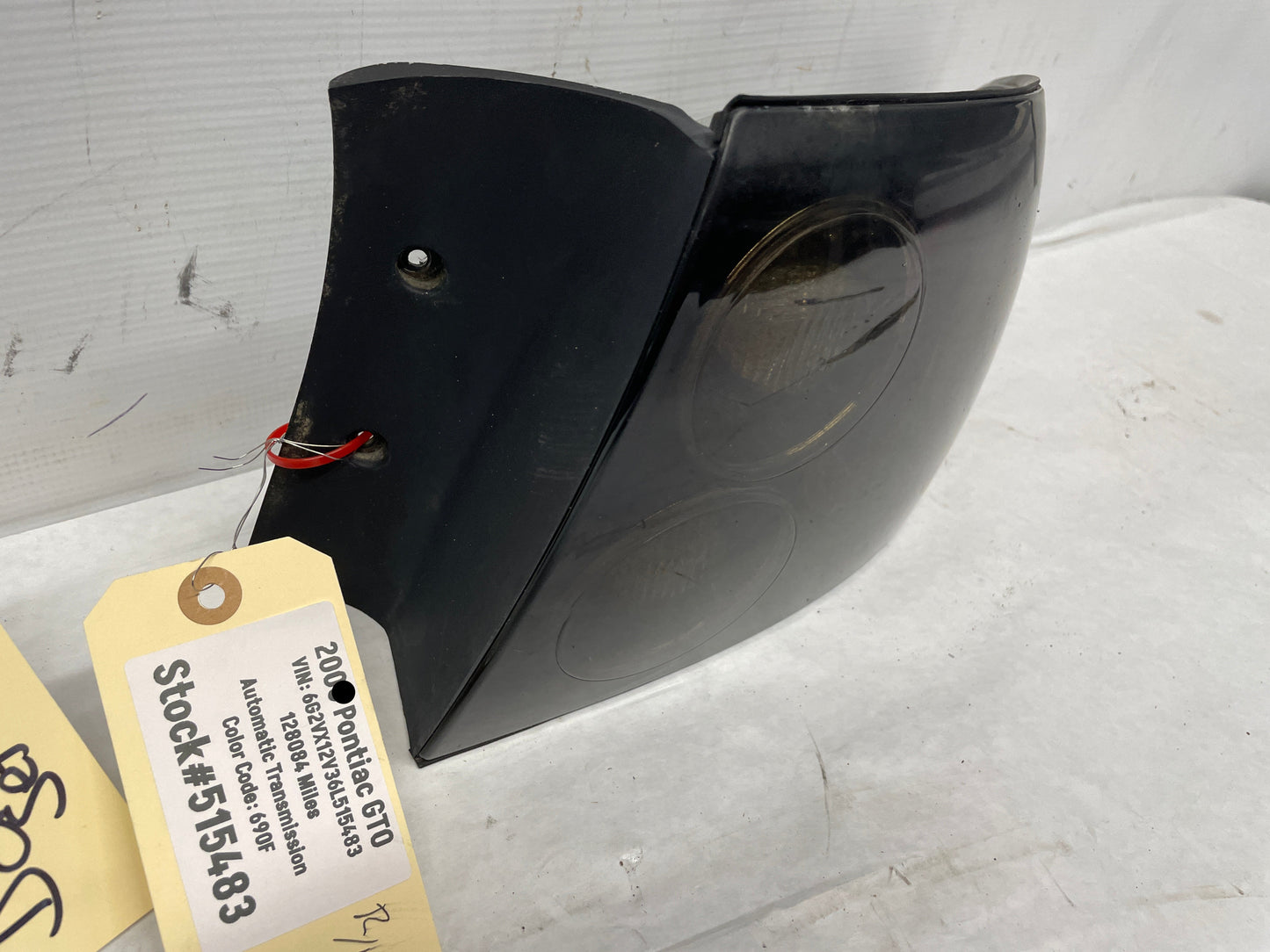2006 Pontiac GTO RH & LH Tail Light Taillight Lamp OEM - Day's Parts Yard