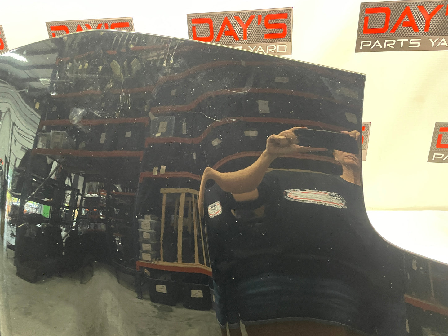 2004 Chevy C5 Corvette Hood Assembly Black OEM - Day's Parts Yard