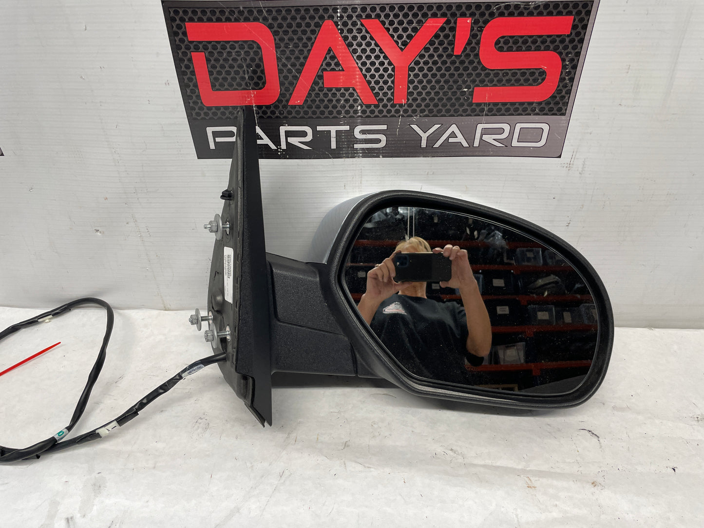 2013 GMC Sierra C1500 SLE RH Passenger Exterior Mirror OEM - Day's Parts Yard