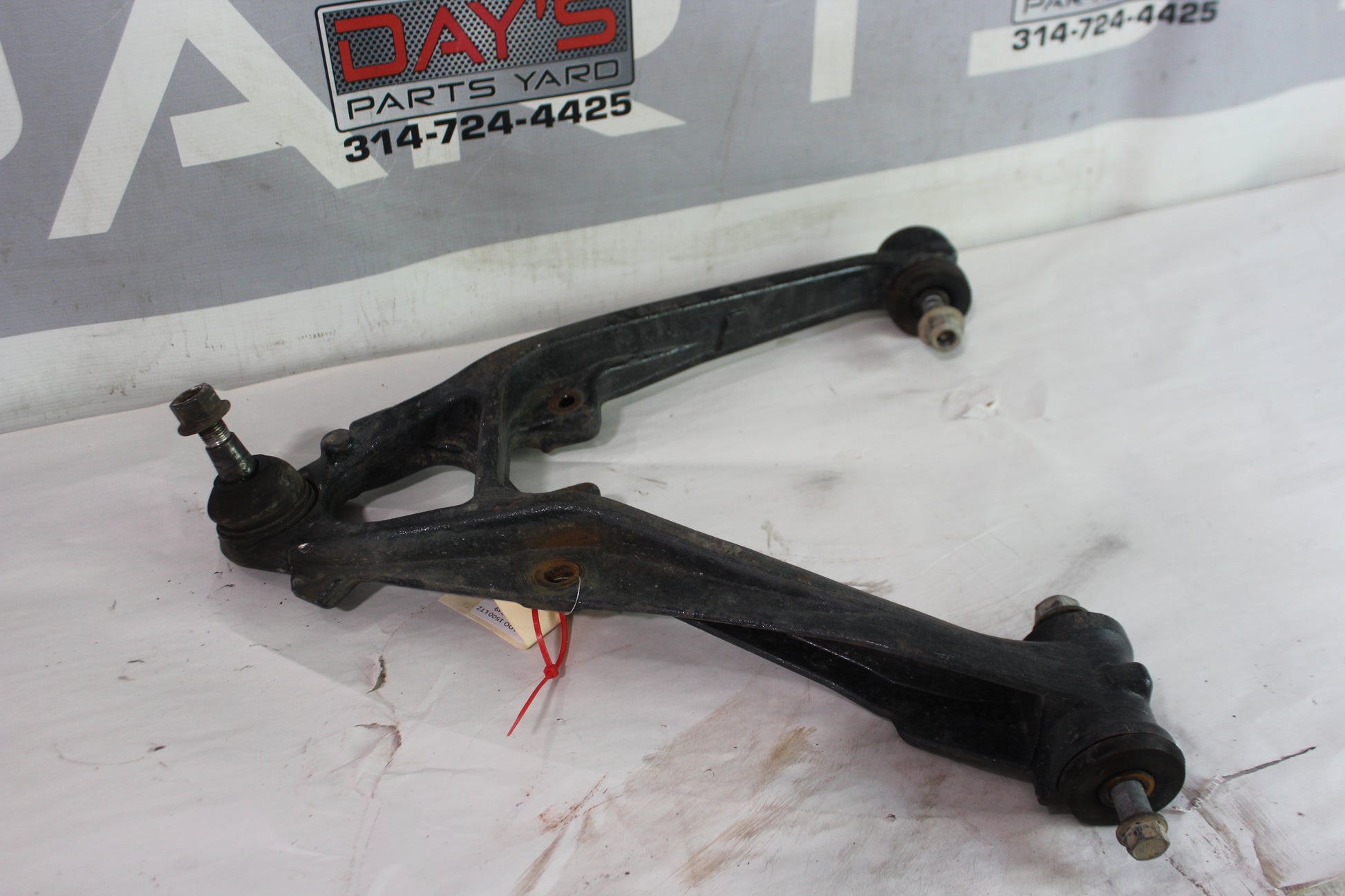 2015 Chevy Silverado 1500 LTZ Front RH Passenger Lower Control Arm OEM - Day's Parts Yard