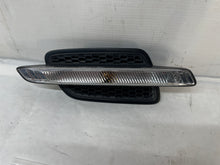 2009 Pontiac G8  Driver Fender Marker Repeater Light Lamp Grill OEM - Day's Parts Yard